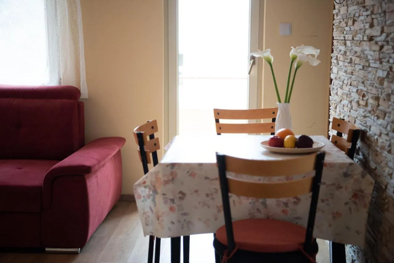 פרמנטורה Appartements Clementina